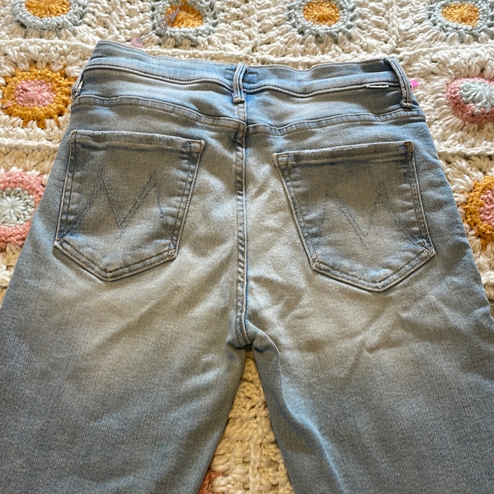 Mother gently used jeans in perfect condition. Don’t fit after my third son